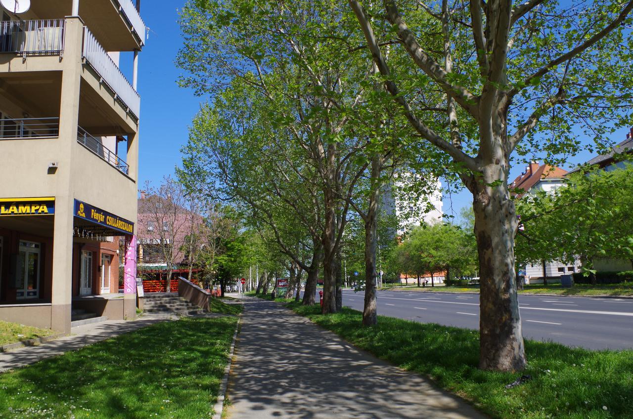 Aquamarin Studio Apartman Siofok Exterior photo