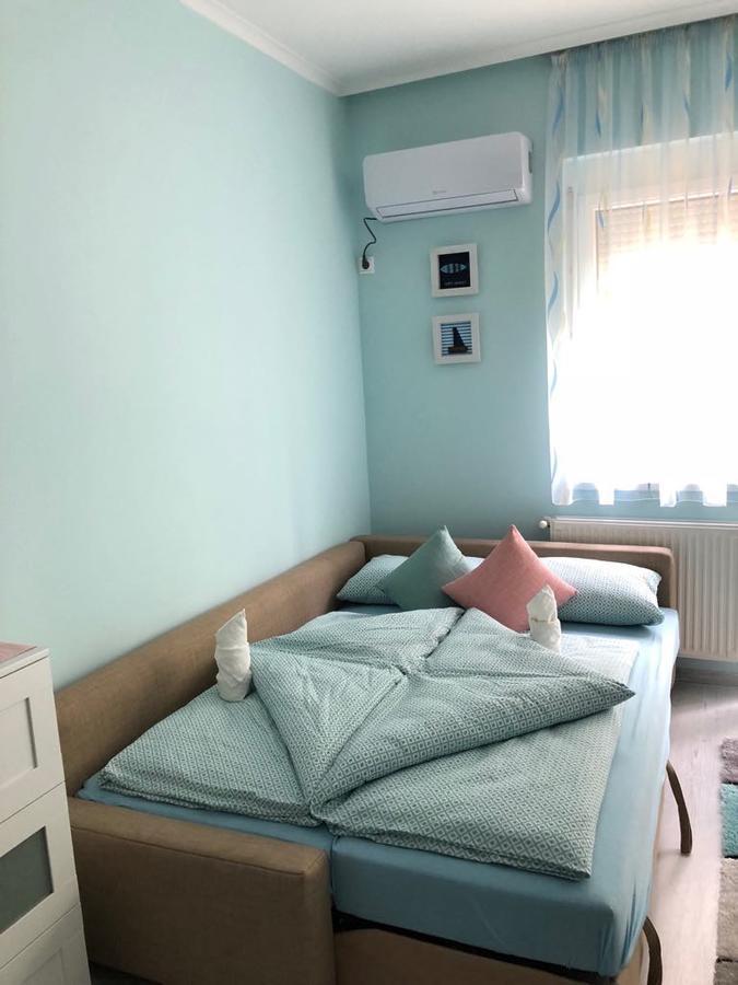 Aquamarin Studio Apartman Siofok Exterior photo